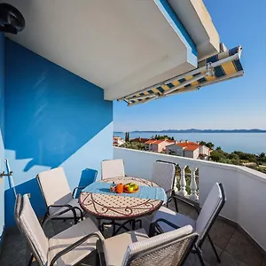  Appartement Luton Zadar Heating Pool & Jacuzzi